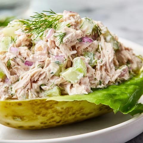 Hühnchen Salat eingelegte Gurken